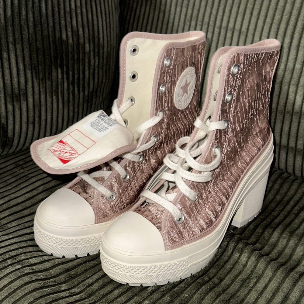 Chuck Taylor 70- Shimmering Beige Tulle/White Color Platform Boots - Picture 6 of 6